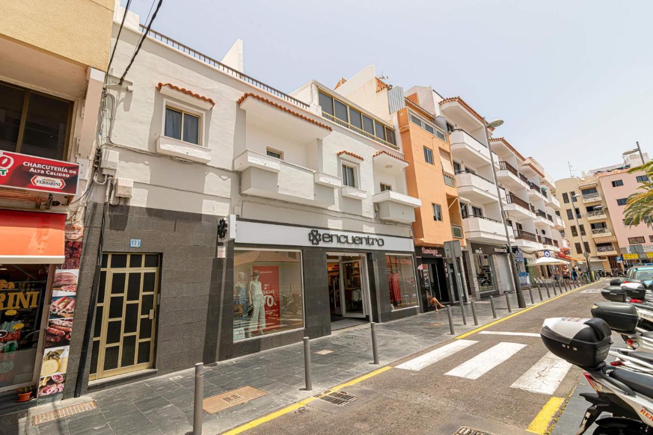 Apartamentos En El Centro De Los Cristianos อาโรนา ภายนอก รูปภาพ