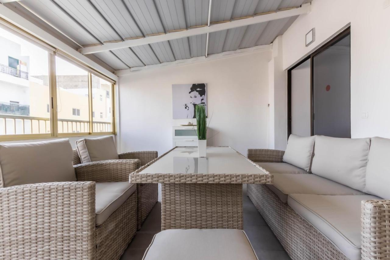 Apartamentos En El Centro De Los Cristianos อาโรนา ภายนอก รูปภาพ